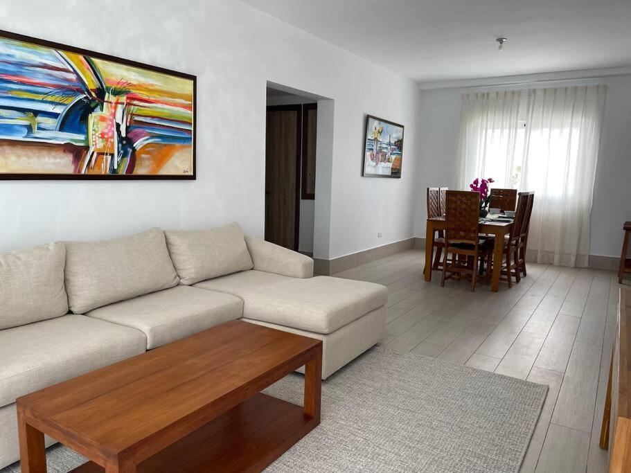 Hermoso Apartamento Con Vista Al Mar! Los Corales Пунта Кана Екстериор снимка